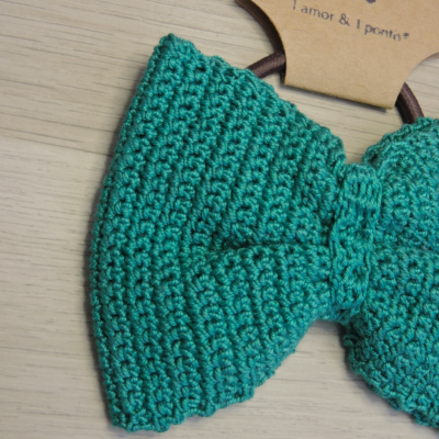 La&#x00E7;o&#x20;de&#x20;crochet&#x20;verde