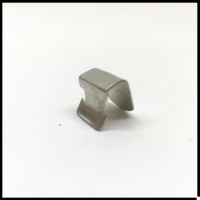 Pinça para capa assento para Vespa