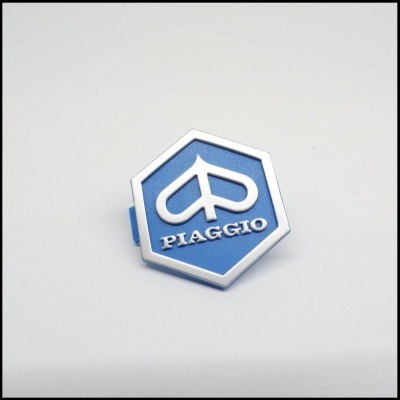 Emblema hexagonal nariz para Vespa