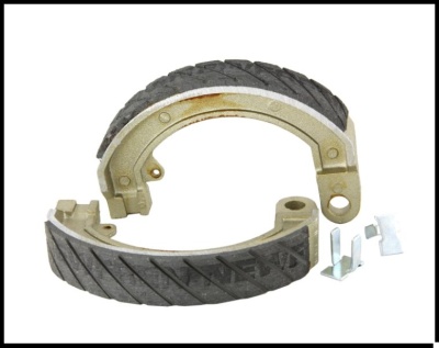 Maxilas de travão NEWFREN 10", frontal, "AntiAQUA" para Vespa