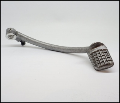 Pedal kick para Vespa