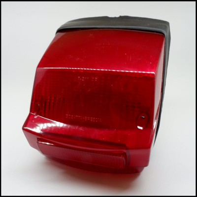 Farolim traseiro completo para Vespa