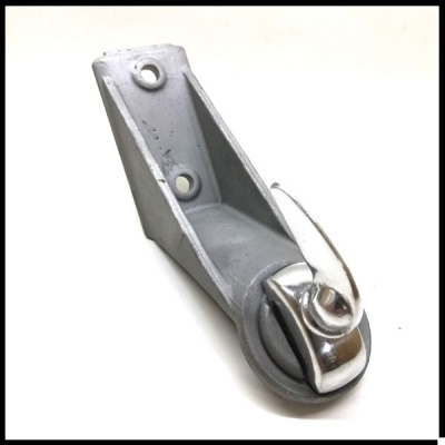 Suporte de roda sobresselente para jantes fechadas 9/10", central frontal para Vespa