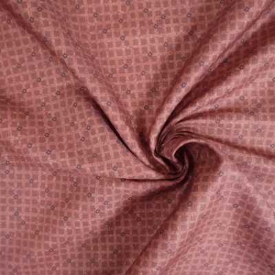 Tecido Fuxicos Xadrez com Flores Vinho 150cm