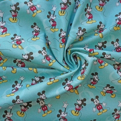 Tecido Disney Mickey Verde 140cm