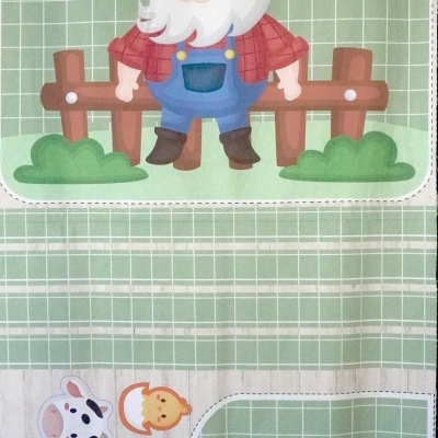 Pano infantil com desenhos de homem e animais cartoon e texto ALFABETO