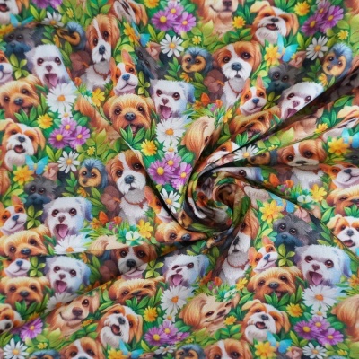 Tecido Cães com Flores Verdes 150cm
