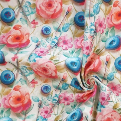 Tecido Costura Flores, Alfinete e Botão 150cm