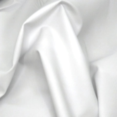 tecido branco suave ligeiramente enrugado