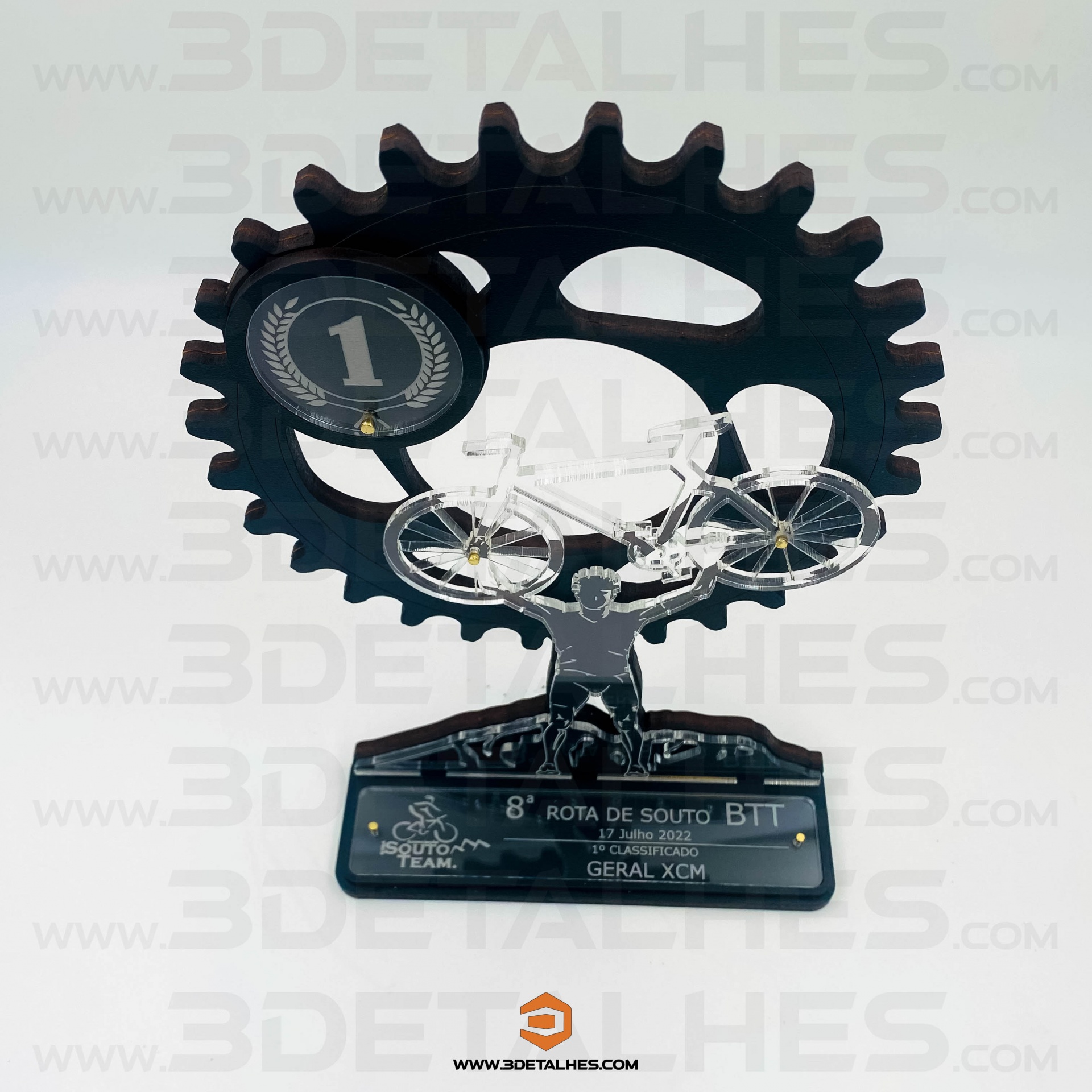Troféu BTT - MDF e Acrílico