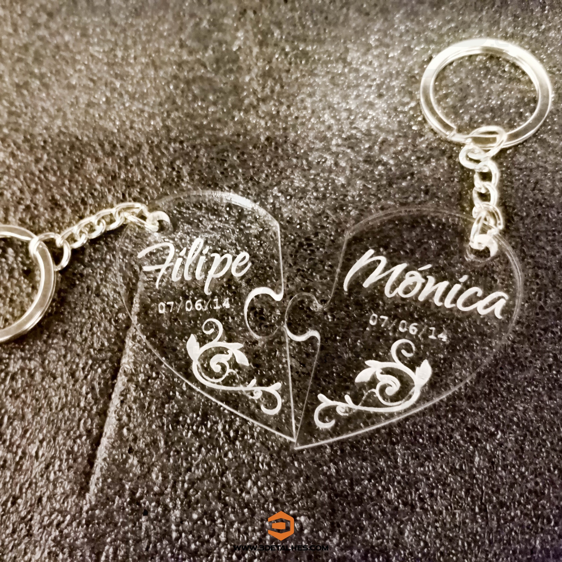 Conjunto Porta Chaves Coração em Acrilico