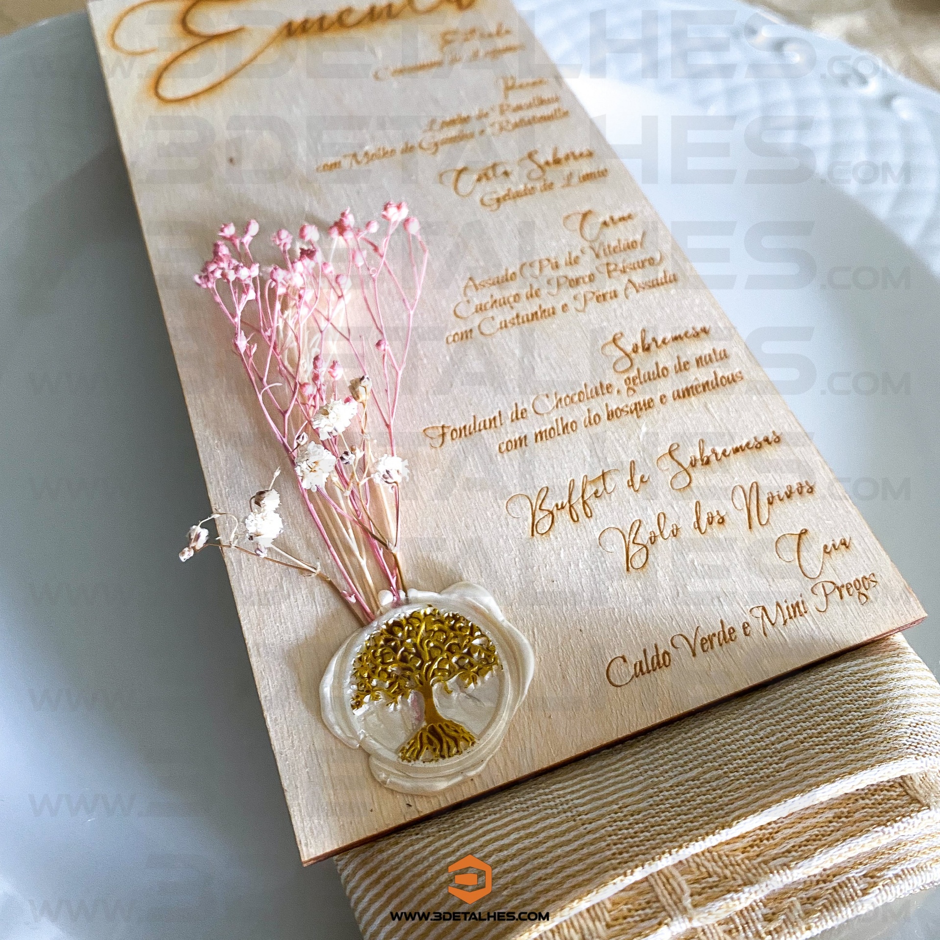 Ementa Individual com Flores Secas