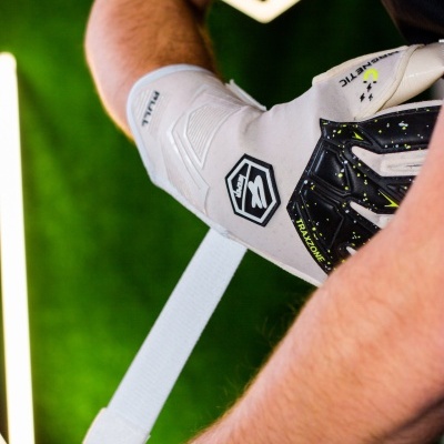 Contact White Ellite