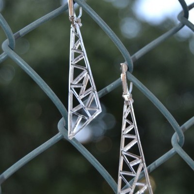 Brinco em Acrílico – Triangulos