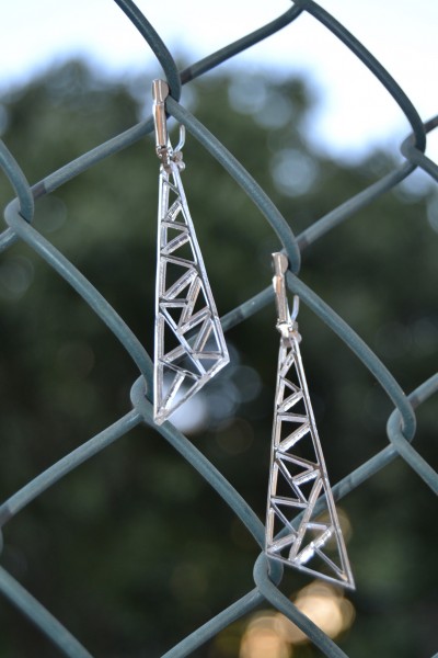 Brinco em Acrílico – Triangulos