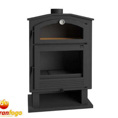 Fogão de sala em ferro fundido preto com portas de vidro e termómetro