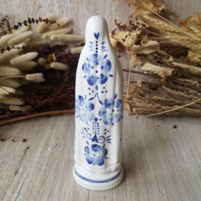 Nossa Senhora em cerâmica