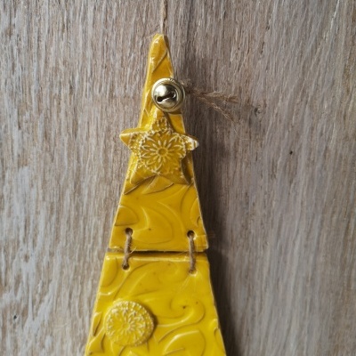 Árvore de Natal Amarela