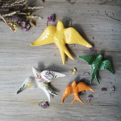 Conjunto de 4 andorinhas em cerâmica