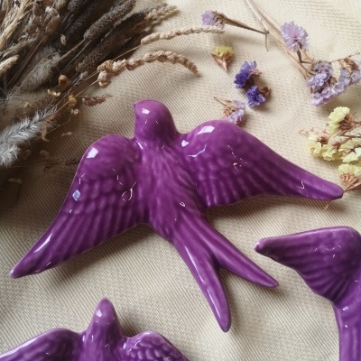 Andorinha Roxa em cerâmica