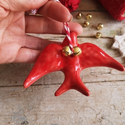 Andorinha de Natal vermelha