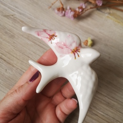 Andorinha padrão Flor de Amendoeira em cerâmica