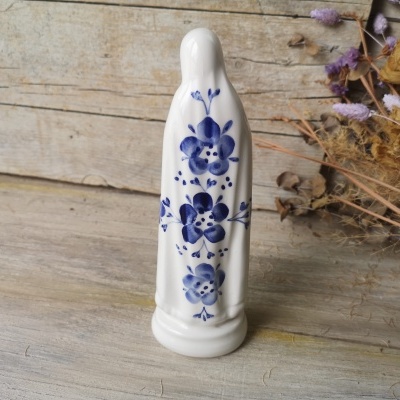 Nossa Senhora em cerâmica