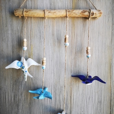 Móbil de 4 andorinhas - Hortênsia