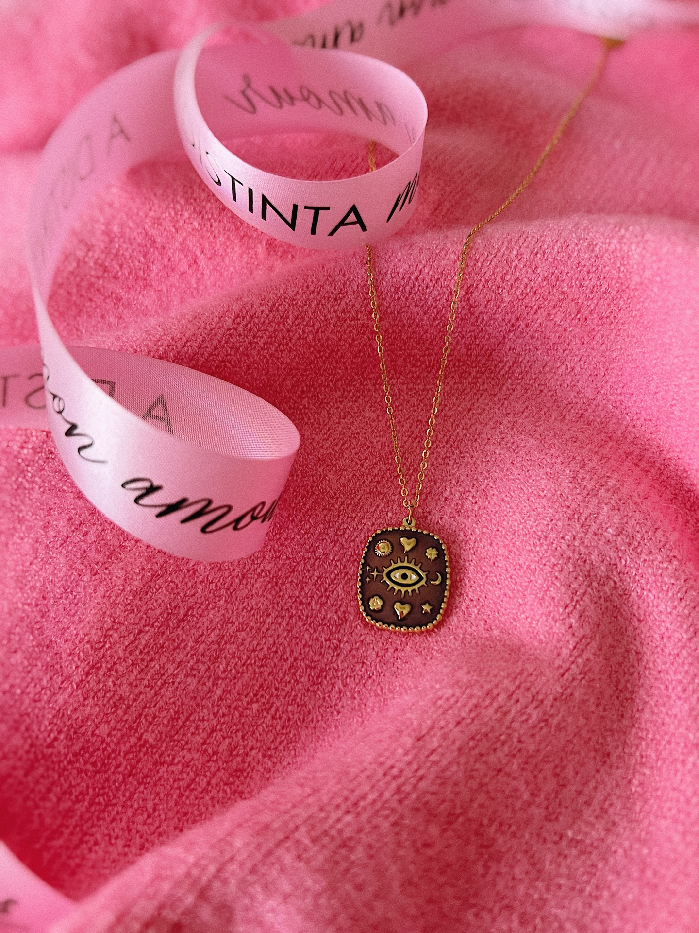 FIO MAUREEN FIO MAUREEN