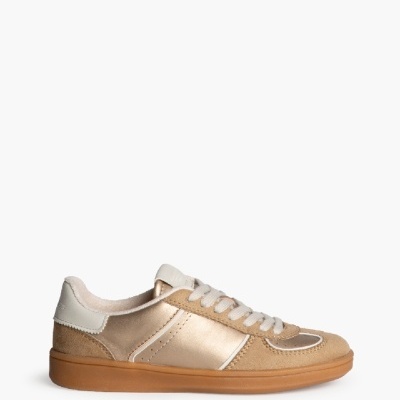 Sapatilha bege e dourado com cordões brancos e solado castanho