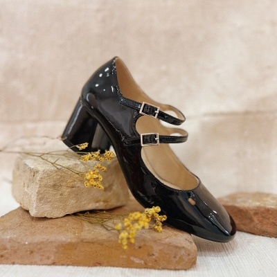 MARY-JANE ISAURA PRETO MARY-JANE ISAURA PRETO