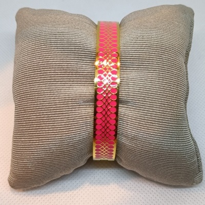 Escrava em aço c/ banho de ouro