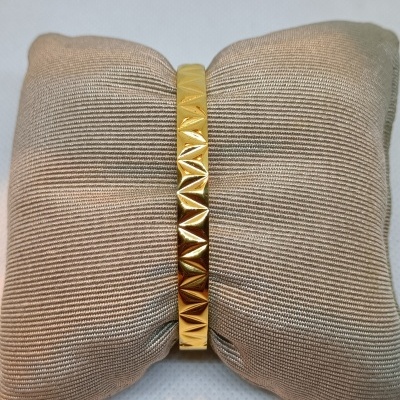 Escrava em aço c/ banho de ouro