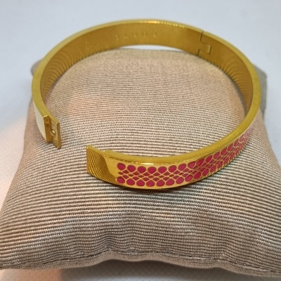 Escrava em aço c/ banho de ouro