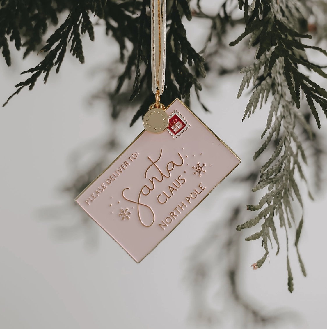 Tree Ornaments "Christmas Letter" EULENSCHNITT Tree Ornaments "Christmas Letter" EULENSCHNITT