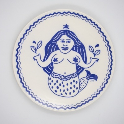 PRATO ILUSTRADO "SEREIA" JEFFERSON RIB E PÓ DE BARRO