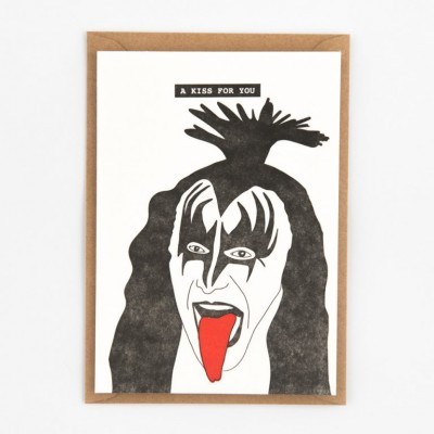 POSTAL "KISS" STUDIO FLASH