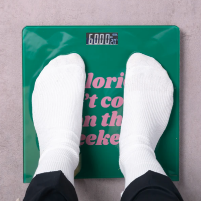 BALANÇA "CALORIES DON'T COUNT ON THE WEEKEND" FISURA