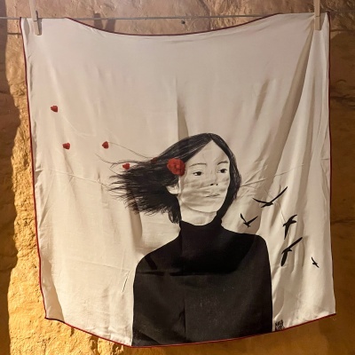 LENÇO "RETRATO PRETO E BRANCO" MARTA NUNES