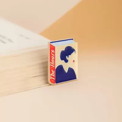 PIN "THE HOURS BY MICHAEL CUNNINGHAM" JUDY KAUFMANN