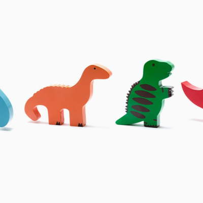 CONJUNTO DE BRINQUEDO EM MADEIRA - 4 PEÇAS BEST YEARS LTD BEST YEARS LTD