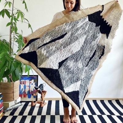 ILUSTRAÇÃO "9. LÁPIS-INSTALAÇÃO" CATARINA PAULO