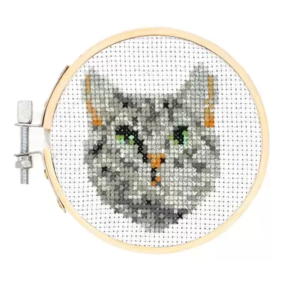 MINI CROSS STITCH KIT- CAT KIKKERLAND