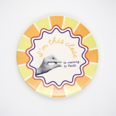 PRATO ILUSTRADO "MOVING TO PORTO" PÓ DE BARRO