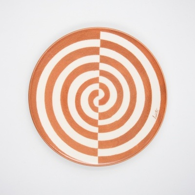 PRATO ILUSTRADO "ESPIRAL" LACORTEI E PÓ DE BARRO