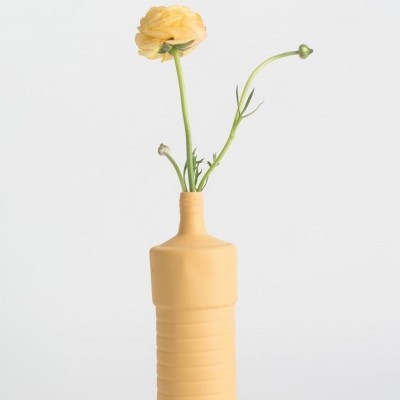 BOTTLE VASE "WARM YELLOW" #5 FOEKJE FLEUR