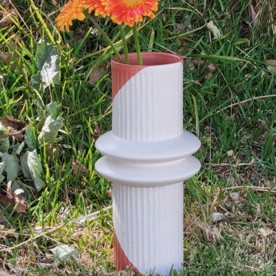 VASO ALTO TÁLIA TERRACOTTA PÓ DE BARRO