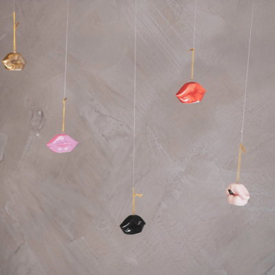 ENFEITE DE NATAL - LÁBIOS HOUSE VITAMIN