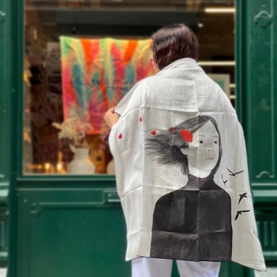 LENÇO "RETRATO PRETO E BRANCO" MARTA NUNES