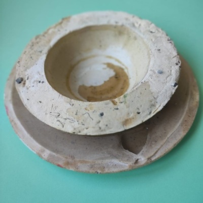 CONJUNTO VERDE DE CHÁ INGLÊS "TABLEWARE FOR ISOLATION" MARQUES MARQUES